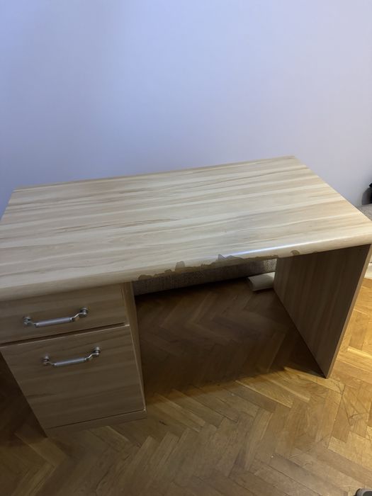 Biurko szkolne  za darno