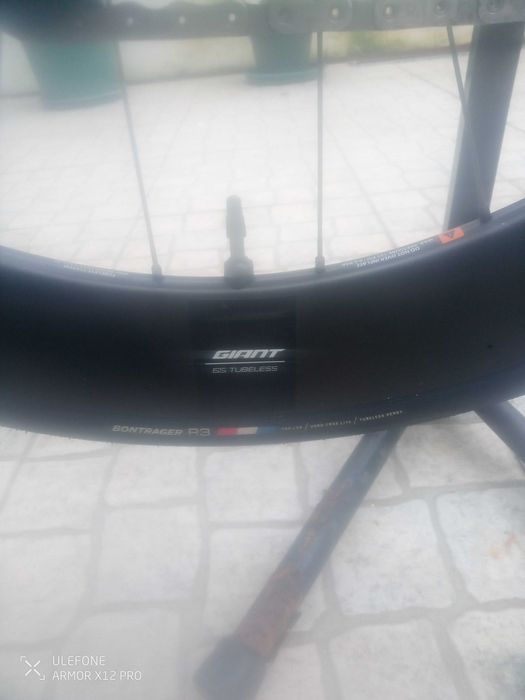 Vendo rodas estrada tubless slr2 perfil 65 trás perfil 42 frente