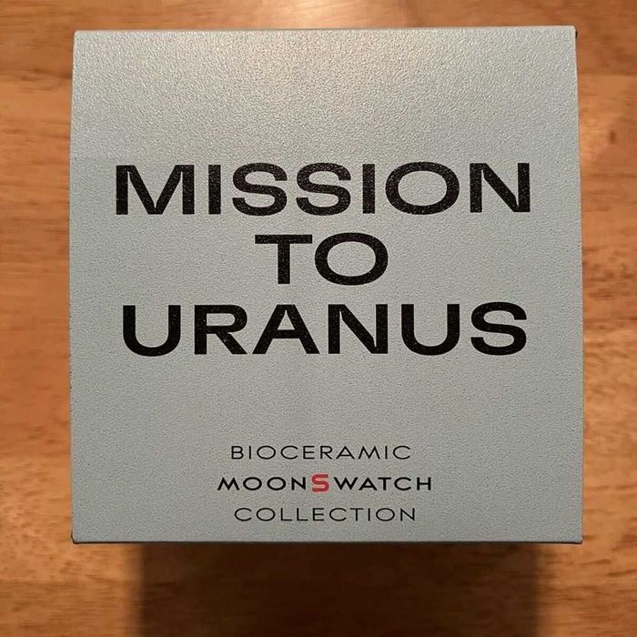 Omega x Swatch SO33L100 - Uranus z Diamentowym Logo