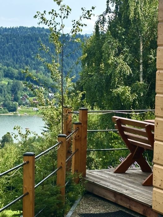 Domki z widokiem na jezioro i góry Bieszczady, Solina,  Polańczyk