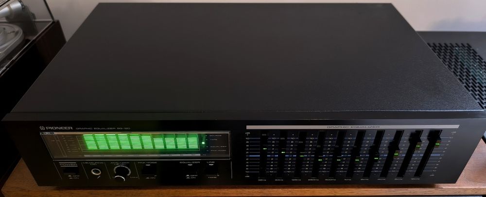 Pioneer SG-120 korektor graficzny.