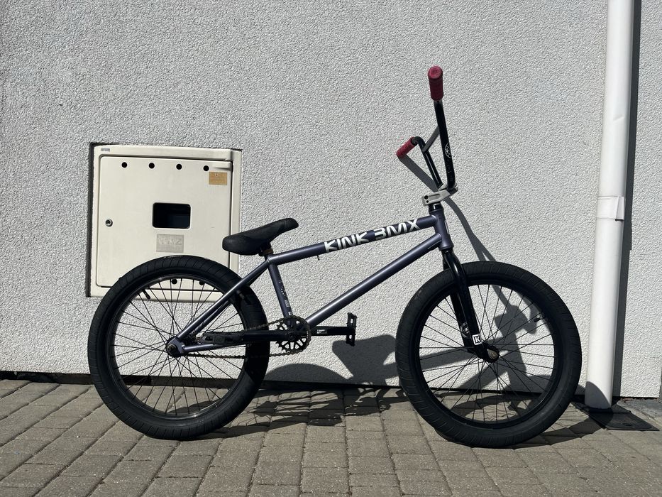 Rower kink launch bmx, opcjonalnie zamienie na rower typu dirt.