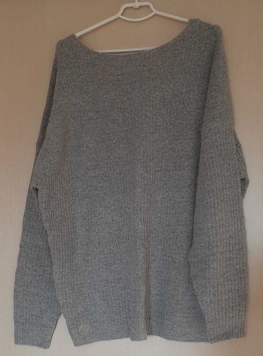 Свитер женский Диверси