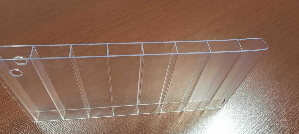 Poliwęglan kom. gr 4 ,6 ,8 ,10 ,16,20 mm-2100x6000(mag. Zielona Góra )