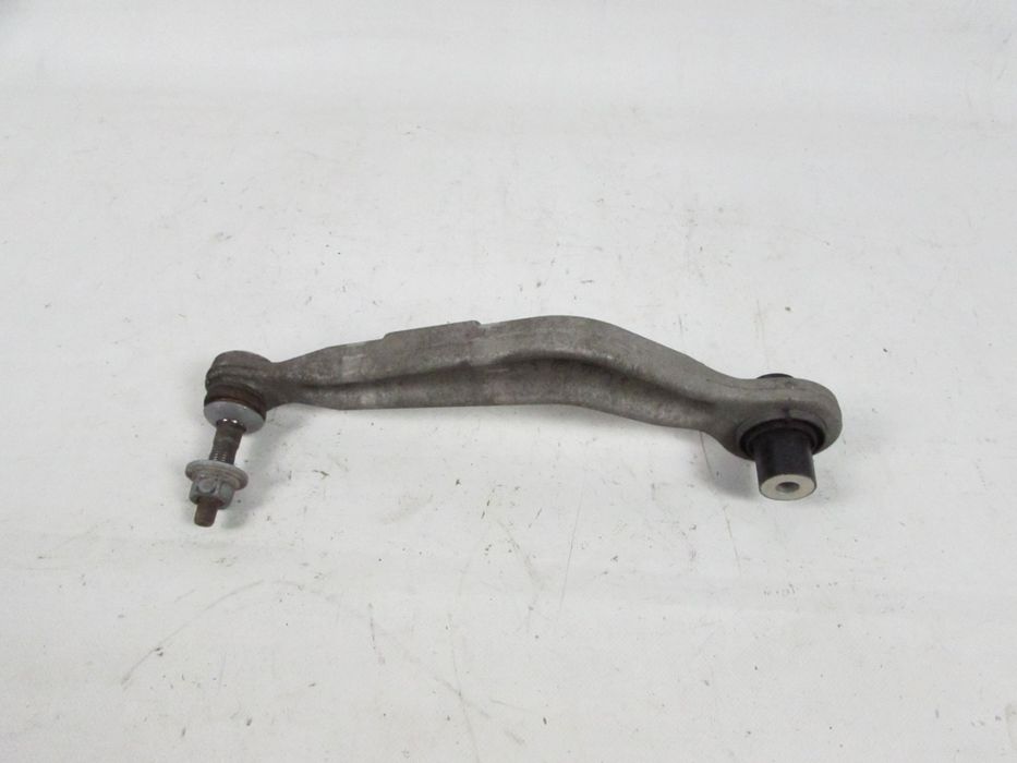 Braço Bmw 5 Ref: 33306772241 / 33322347991