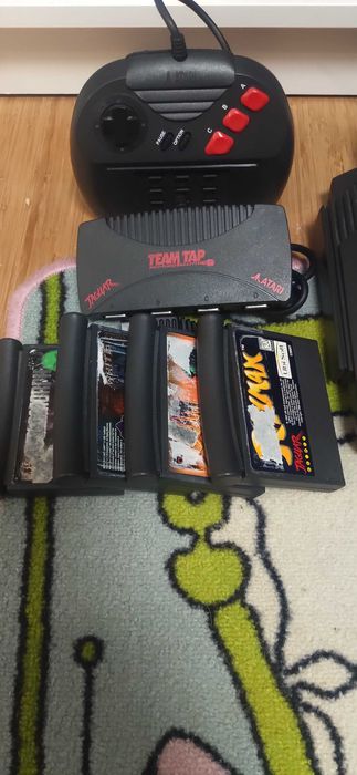 Konsola  Atari Jaguar CD plus gry