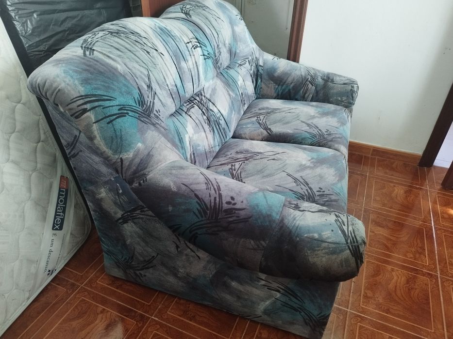 Sofás bom estado