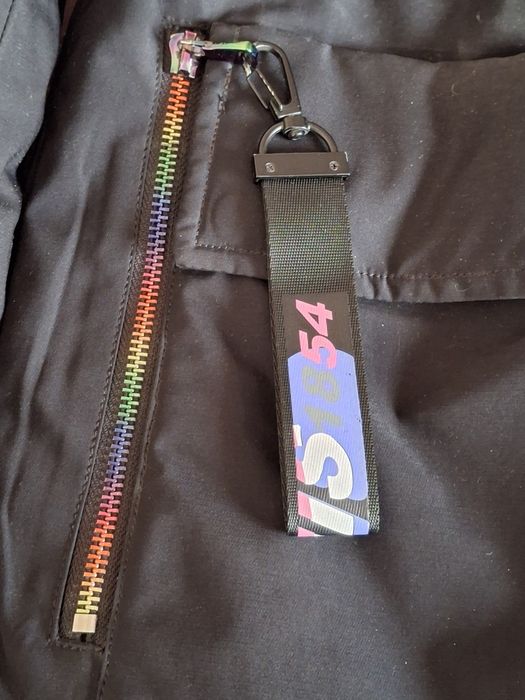 Жіноча  куртка - парка