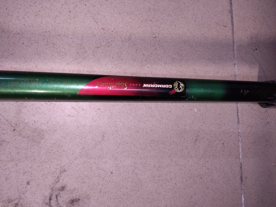 Material de pesca canas e carrinhos