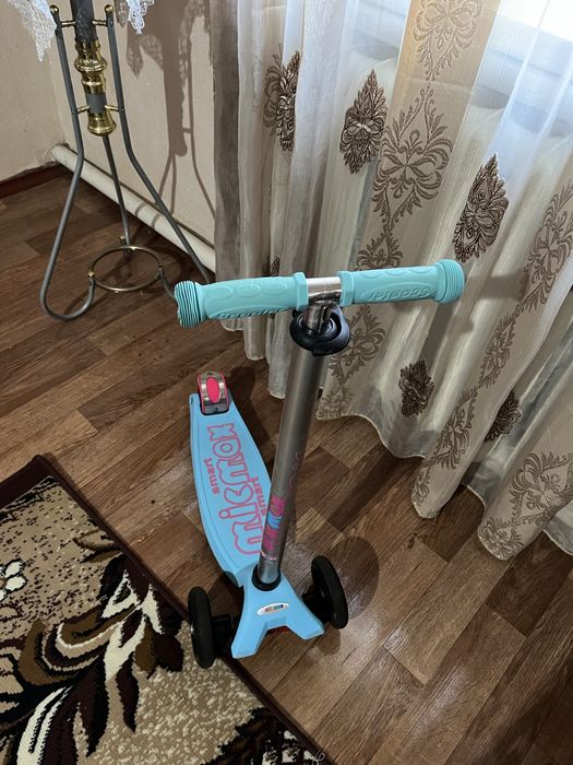 Дитячий самокат