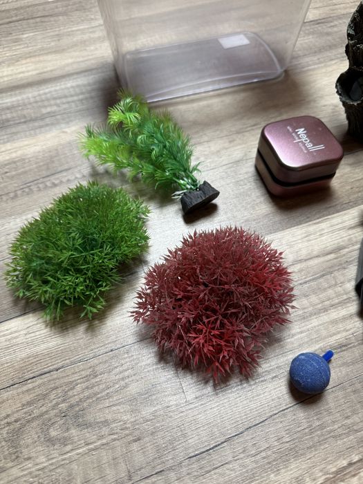 Lampa Aquael UV i inne akcesoria akwarystyczne