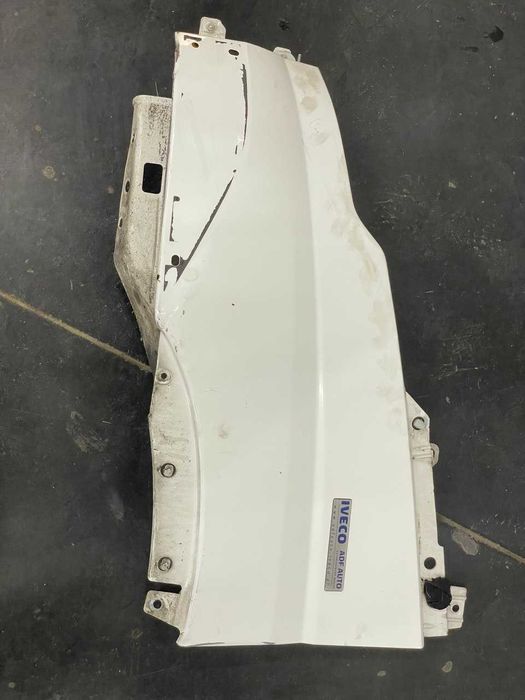 Крило Iveco Daily 2018 рік