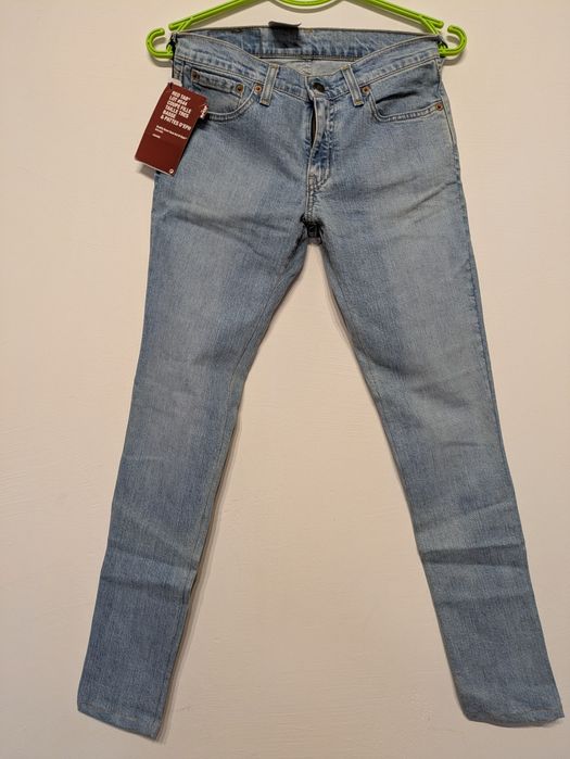 Dżinsy "Levi's" 544 Red Tab, rozmiar 28/32,nowe,niebieski. Pozdrawiam.