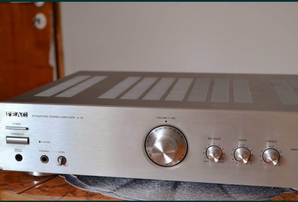 TEAC A 1 D ładny stan , made in Japan wysoki model