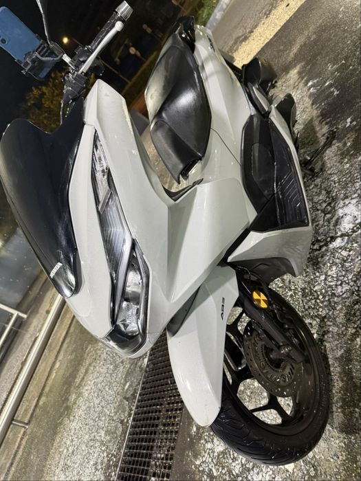 Mota honda pcx  bom