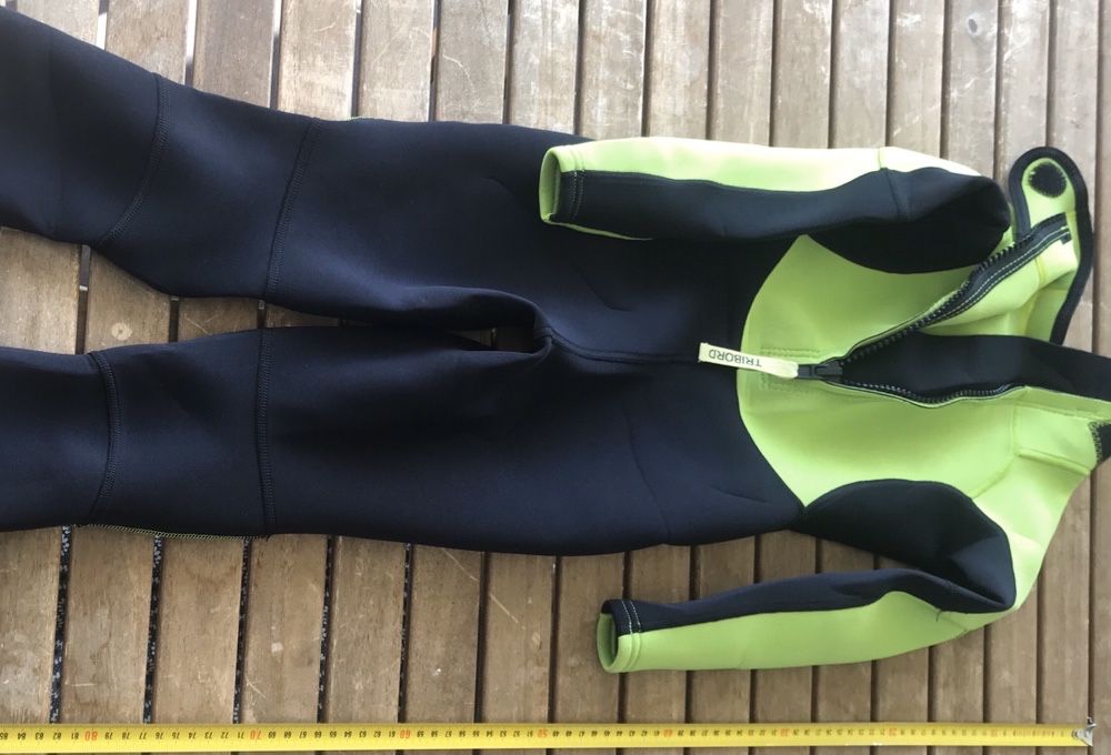 Fato mergulho ou surf ou bodyboard criança