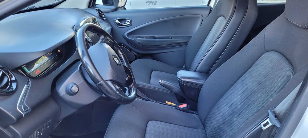 Renault Zoe 40 KW (c/ bateria SOH 84%) 2018 - BAIXA DE PREÇO!