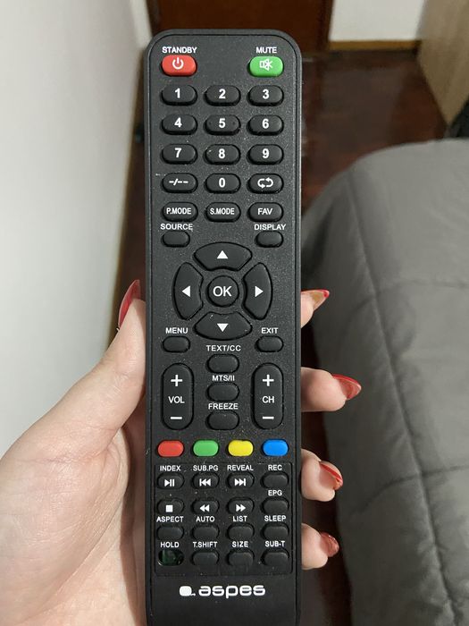 TV aspes 32’’ com comando - LER DESCRIÇÃO!