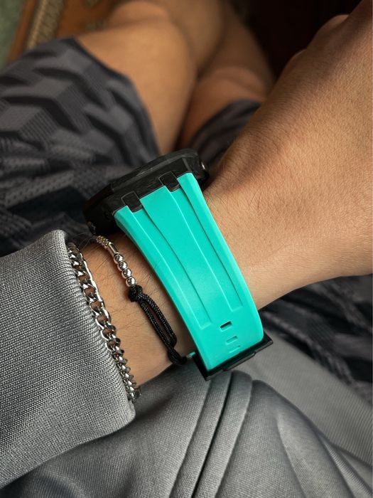 Custom G-Shock Carbon Tiffany MOD GA2100