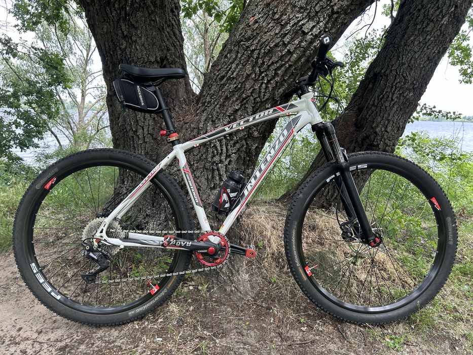 Велосипед  Мтб  INTENZO 29 "