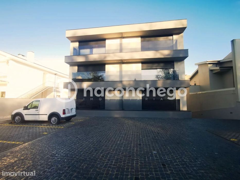 Apartamento T1 para arrendar em Barcelos com lugar de garagem