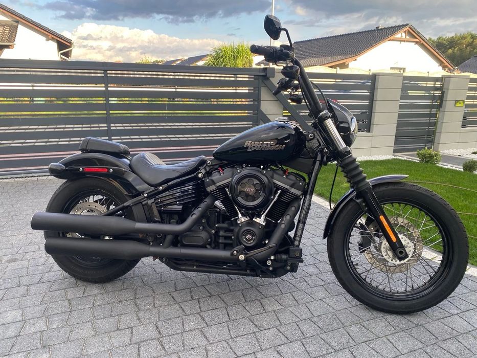 Harley-Davidson Softail Street Bob Harley Davidson Softail Street Bob, STAN BDB, film
