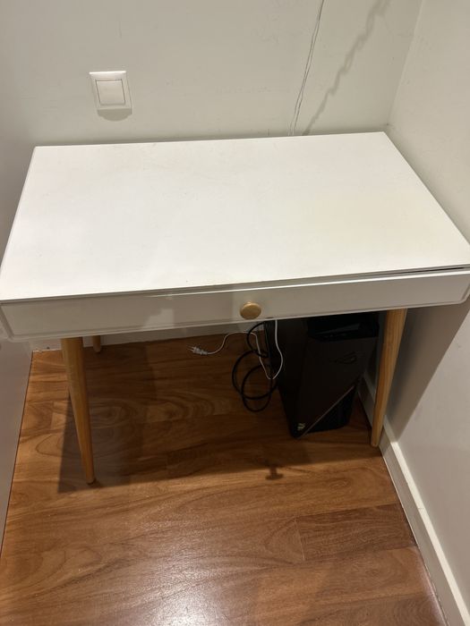 Secretaria de quarto