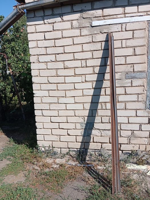 Уголок на 25 мм, довжина 2 метра