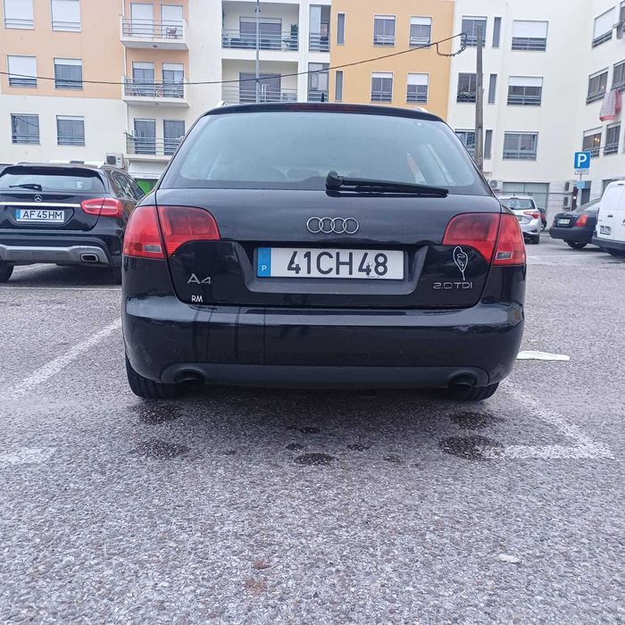 Audi A4 B7 2.0 versão 170cv
