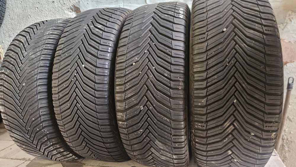 : Michelin CrossClimate 2 SUV 235/50 R19