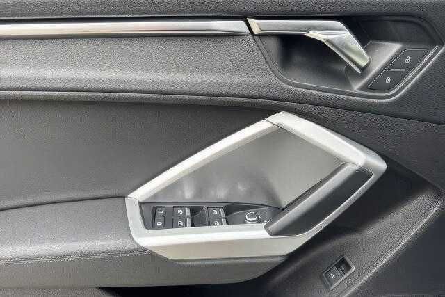 2020 Audi Q3 quattro S line Prem Plus 45 TFSI