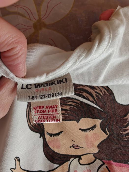 Футболка с накидкой и принтом супергероини LC Waikiki