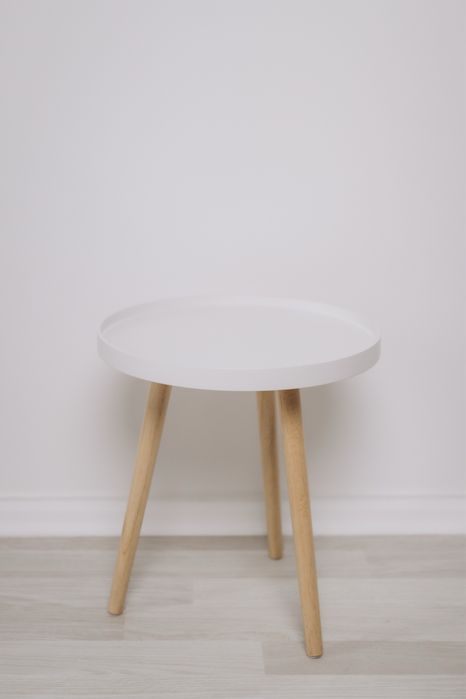 Столики/Кавові столики/Стелажі (б/у, ідеальний стан)