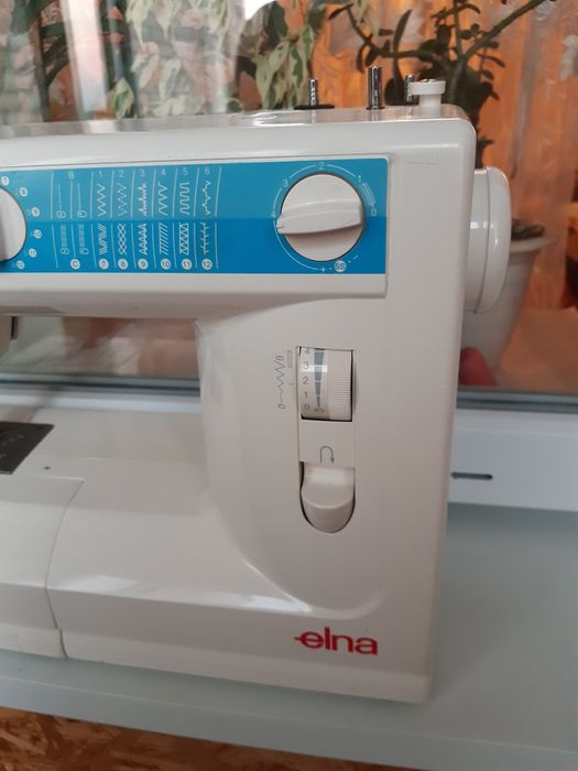 Швейна машинка elna 2110