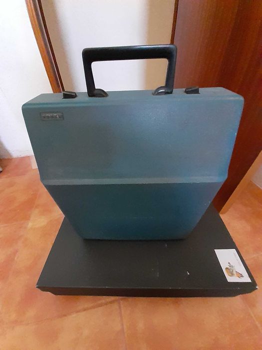 Máquina de escrever antiga