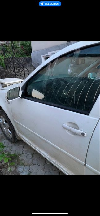 Двері джета бора jetta,bora