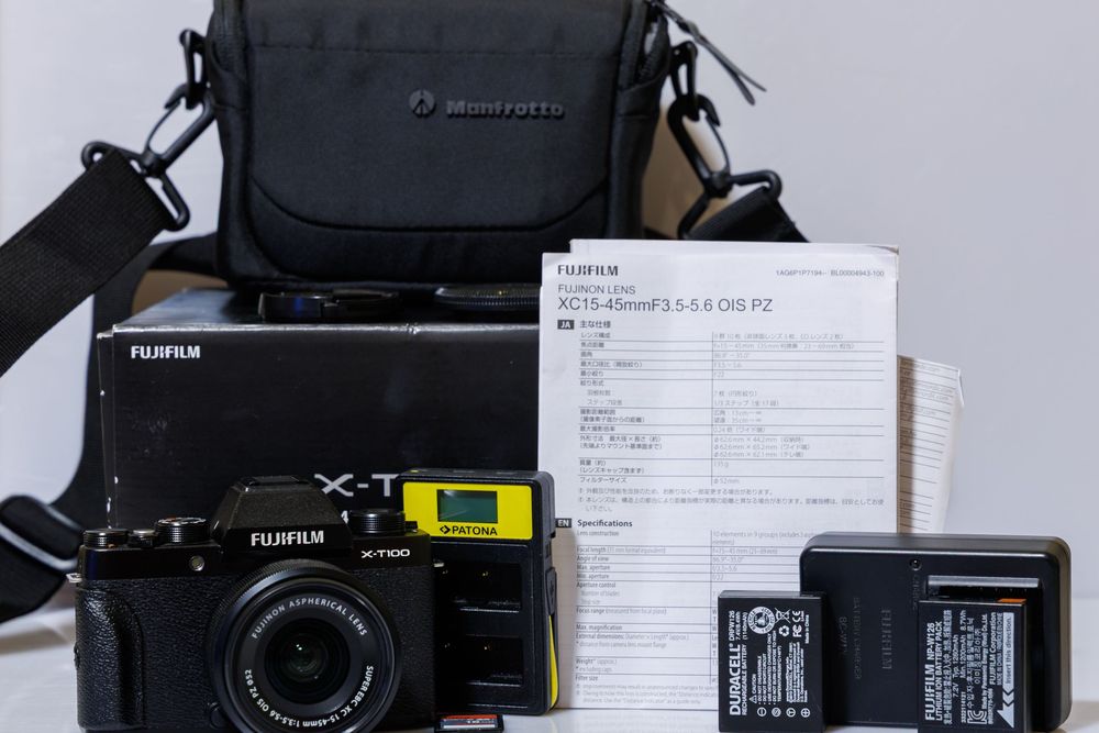 FujiFilm X-T100 + Obiektyw 15-45 Komplet Idealny Stan + dużo dodatków