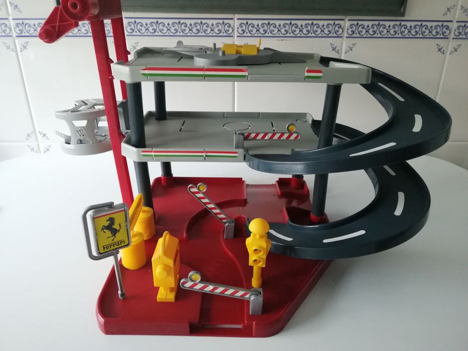Garagem da  Ferrari