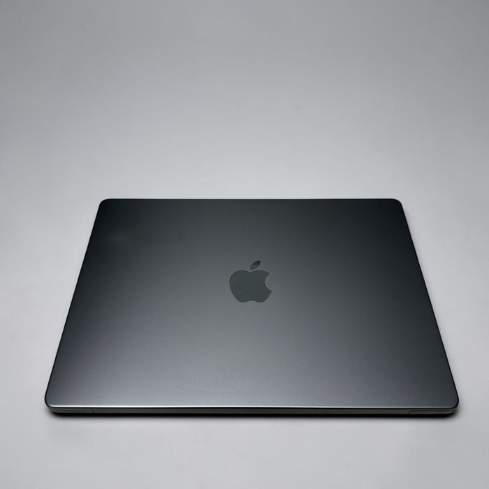 MacBook Pro 14 2024   (M4/ 16 gb /1 Tb SSD) Гарантія. 47109