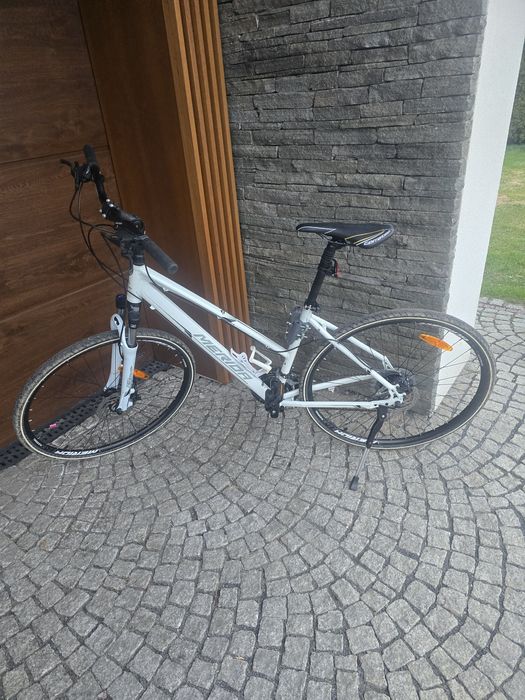 Rower Merida z serii crossway biały