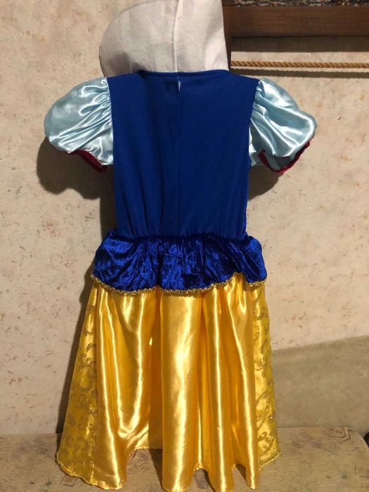 Карнавальний костюм Білосніжка