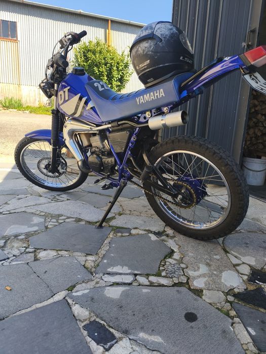 Vendo YAMAHA DT 100 cc