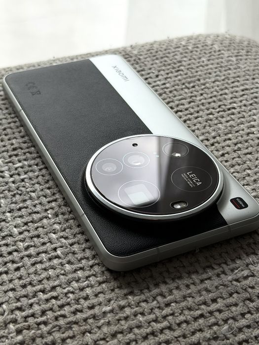 Продам Телефон Xiaomi 15 ultra