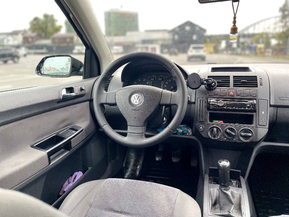Volkswagen Polo 9N3