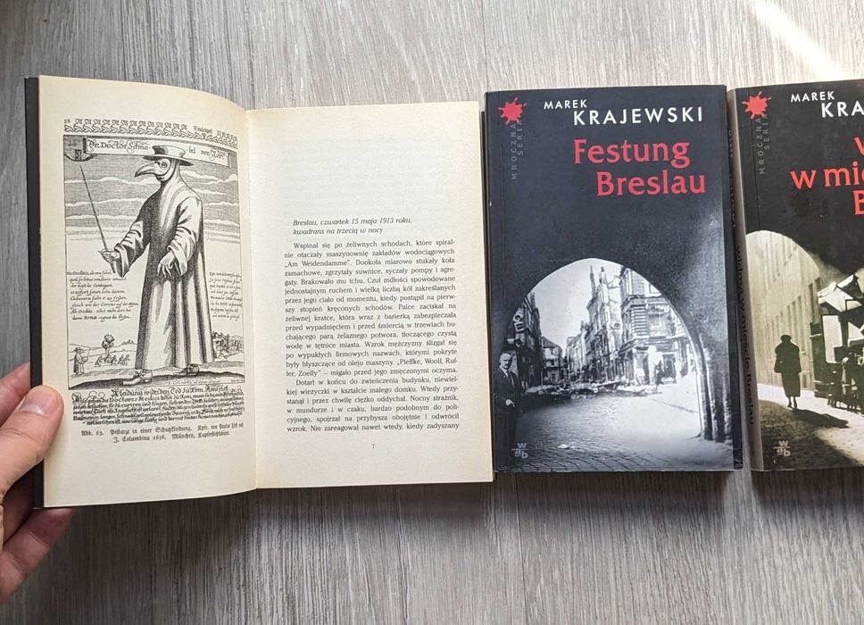 Marek Krajewski Festung Breslau, dżuma w Breslau, widma w mieście