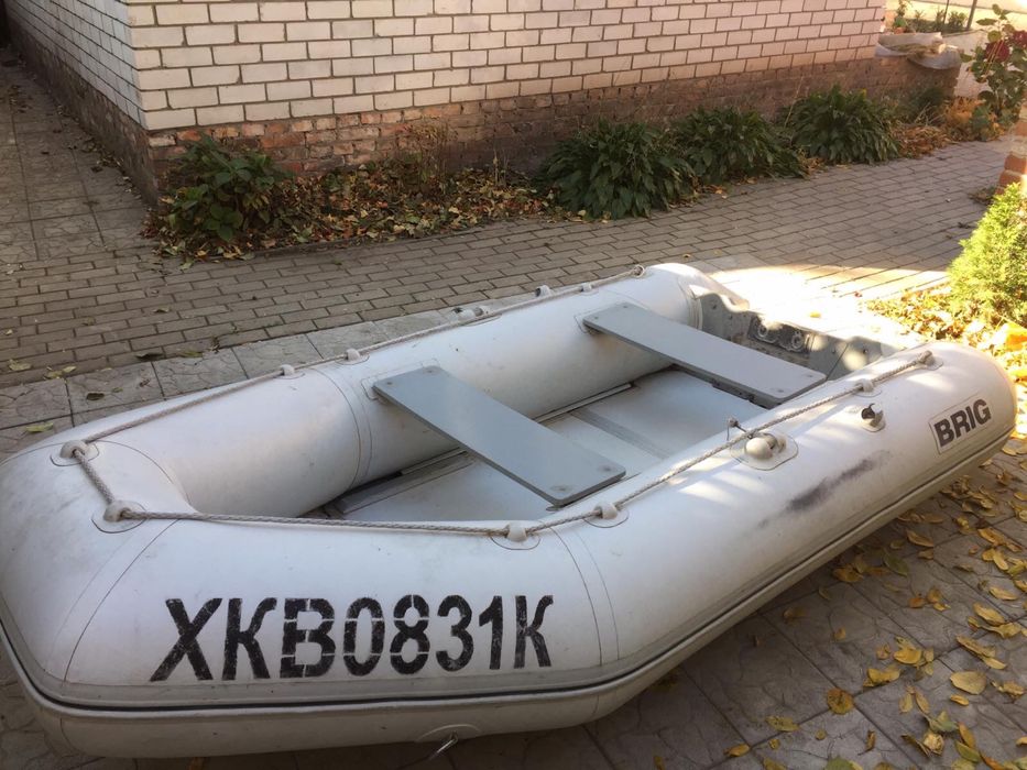 Лодка 4х местная