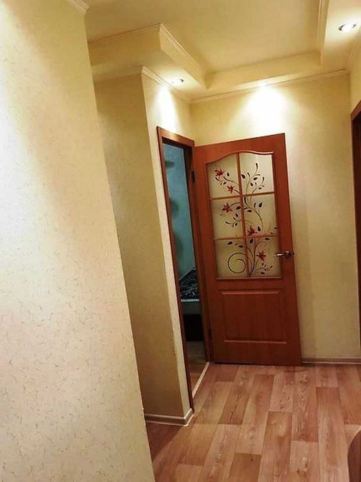 Сдам 2к.квартиру на ж/м Красный Камень