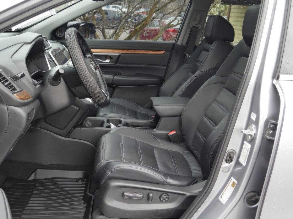 Honda CR-V Touring      2018