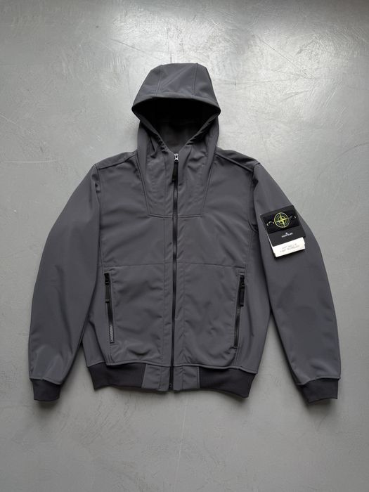 БЕЗ ПЕРЕДОПЛАТИ: Куртка Stone Island — Light Soft Shell-R Сіра