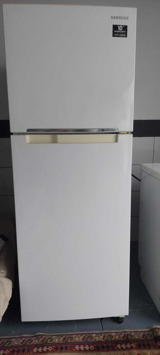 Frigorífico SAMSUNG RT29K5030WW- No Frost - 163.5 cm - 300 L - Branco